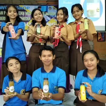 Kegiatan P5 Pembuatan Jus, Es & Jamu SLB Negeri 1 Buleleng